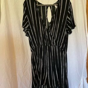 Xhiliration Striped Romper - Low-Cut